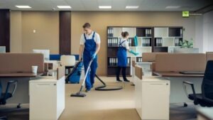 Differences Between Janitorial and Commercial